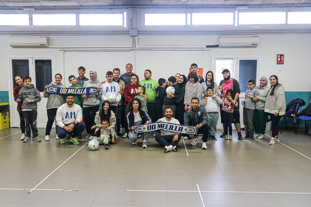 ♾ 𝐒𝐞𝐦𝐚𝐧𝐚 𝐝𝐞𝐥 𝐚𝐮𝐭𝐢𝐬𝐦𝐨

🏢 Hoy <a href="/javierajenjo06/">JAVIER AJENJO</a>, <a href="/fvarela33/">Francisco Varela</a>, <a href="/lolo_gonzalez22/">Lolo González</a> y <a href="/alex1garzon/">alex1garzon</a> han visitado <a href="/AutismoMelilla/">Autismo Melilla</a> para pasar un rato agradable con los niños y niñas del centro ☺ 

¡Gracias por la acogida, sois increíbles! 😊 

ℹudmelilla.es/la-ud-melilla-…