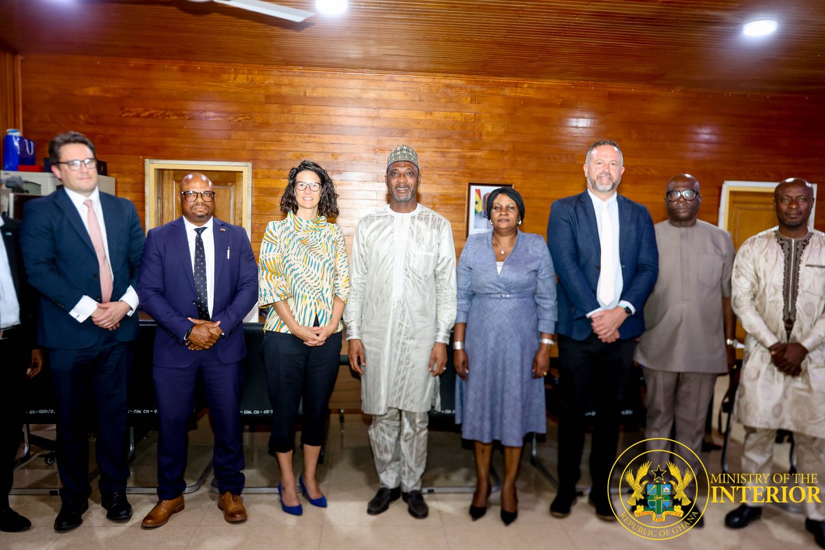 Great to meet Interior Minister Hon. Muntaka Mohammed-Mubarak. Across shared challenges from organised crime and fraud to regional insecurity, we look forward to strengthening further our valued 🇬🇧🇬🇭 partnership.
<a href="/MinterGh/">Ministry of the Interior, Ghana</a> <a href="/EOCOghana/">EOCOghana</a> <a href="/GhPoliceService/">Ghana Police Service</a> NACOC <a href="/ukhomeoffice/">Home Office</a> <a href="/NCA_UK/">National Crime Agency (NCA)</a>