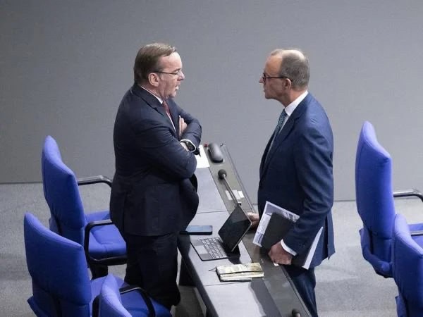 ka_hmel's tweet image. У Міноборони Німеччини проти ракет Taurus для України
В.о. міністра оборони Німеччини
Борис Пісторіус не підтримує передачу Україні крилатих ракет
Taurus.
#BreakingNews
#earthquake 
#usmasters
#Songkran2025
#NuNew 
#SOONISTHEREDPILL