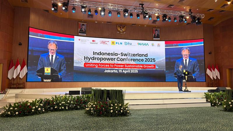 International Hydropower Association (IHA) (@iha_org) on Twitter photo The Indonesia–Switzerland Hydro Conference 2025, concluded today marking a significant milestone in bilateral cooperation for advancing sustainable hydropower development in Indonesia.
hydropower.org/news/indonesia…
<a href="/pln_123/">PT PLN (Persero)</a> <a href="/Andritz/">Andritz Group</a> <a href="/1SarawakEnergy/">Sarawak Energy</a> <a href="/SECO_CH/">SECO</a>
#WithHydropower The Indonesia–Switzerland Hydro Conference 2025, concluded today marking a significant milestone in bilateral cooperation for advancing sustainable hydropower development in Indonesia.
hydropower.org/news/indonesia…
<a href="/pln_123/">PT PLN (Persero)</a> <a href="/Andritz/">Andritz Group</a> <a href="/1SarawakEnergy/">Sarawak Energy</a> <a href="/SECO_CH/">SECO</a>
#WithHydropower