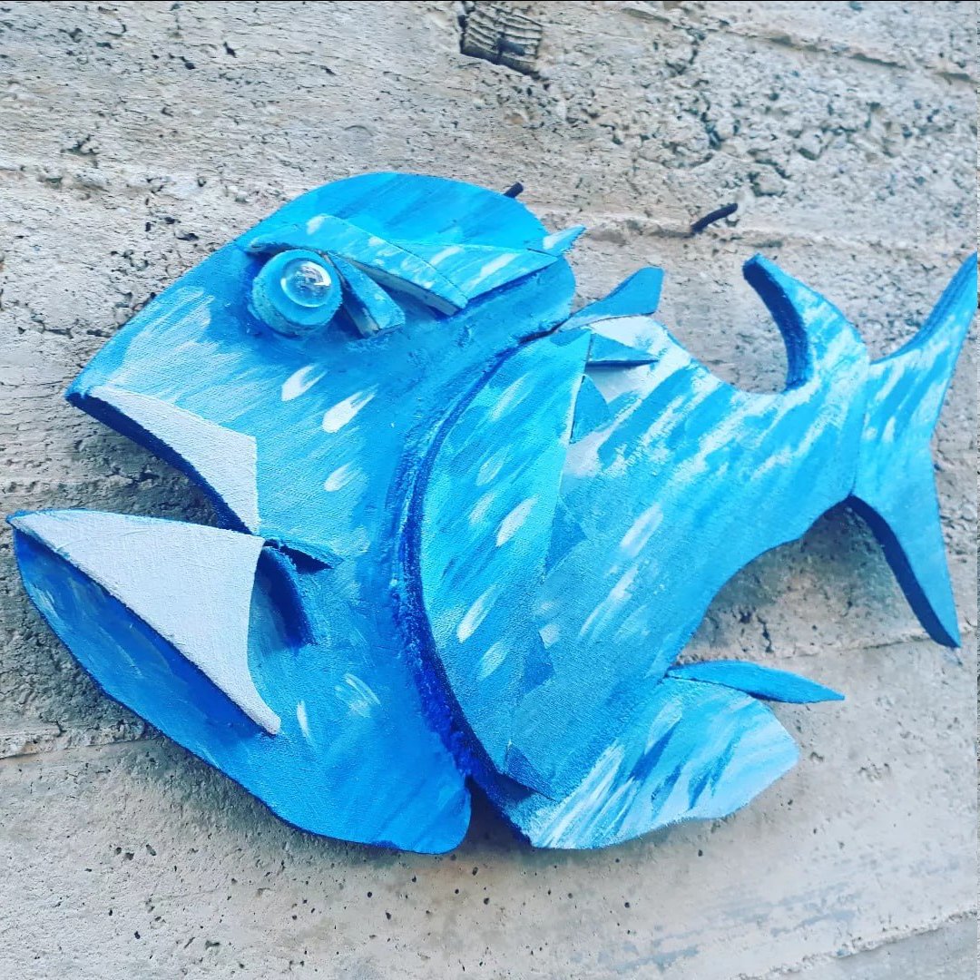 keikokeikomori's tweet photo. Hooked on creativity. Dive into this vibrant handmade masterpiece that’s making waves. #Art #Creativity #FishDesign https://t.co/sG5VFKajgO