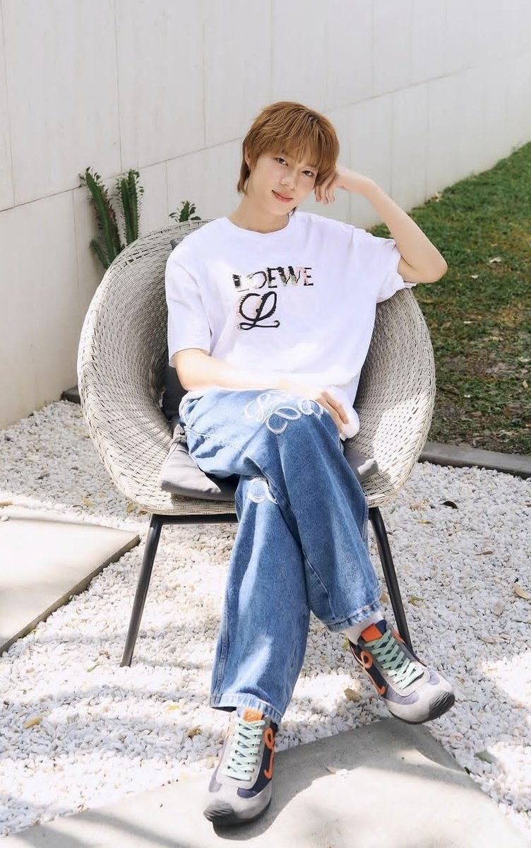 callmezuzin's tweet photo. แบรนด์ #LOEWE เข้านุนิวแล้ววววว
เหมาะมากกกกกกก
#balletrunner2.0
@CwrNew #NuNew https://t.co/yvNJ9rvOVu