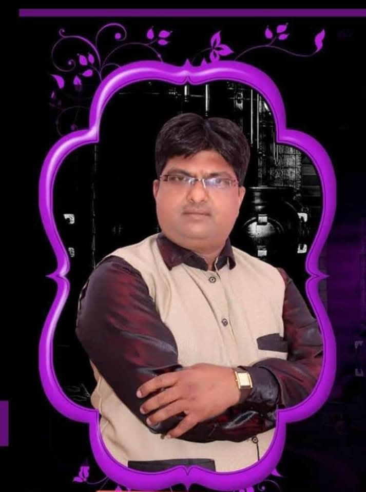 THORAJULA's tweet photo. તાલુકા હેલ્થ કચેરી રાજુલા હેઠળ ફરજ બજાવતા તેમજ કોરોના મહામારી દરમિયાન ખુબજ સારી કામગીરી કરનાર પ્રાથમિક આરોગ્ય કેન્દ્ર વિકટરના Lab.Technician @KishorM11700729 ને જન્મદિવસની ખૂબ ખૂબ શુભકામનાઓ 💐💐
#HappyBirthday #Healthforall 

@ddoamreli @AmreliHealth @ArunKumar23302 @SdmRajula https://t.co/X1m7Jxjw2o