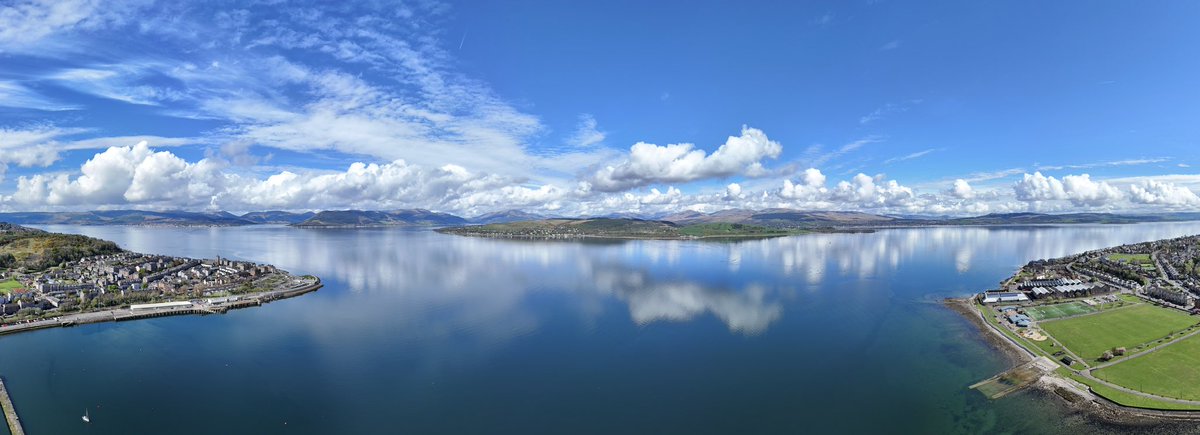Discover Inverclyde (@discinverclyde) on Twitter photo "Beautiful still morning this morning looking over the Clyde from Gourock. Some fantastic reflections on the water."
Thanks to <a href="/mjgardner73/">Mark Gardner🏴🇪🇺🇺🇦</a> for the photos 📸
discoverinverclyde.com
<a href="/VisitScotland/">VisitScotland</a> | <a href="/Scotland/">Brand Scotland 🏴</a>
#DiscoverInverclyde #Gourock #ScotlandIsCalling "Beautiful still morning this morning looking over the Clyde from Gourock. Some fantastic reflections on the water."
Thanks to <a href="/mjgardner73/">Mark Gardner🏴🇪🇺🇺🇦</a> for the photos 📸
discoverinverclyde.com
<a href="/VisitScotland/">VisitScotland</a> | <a href="/Scotland/">Brand Scotland 🏴</a>
#DiscoverInverclyde #Gourock #ScotlandIsCalling