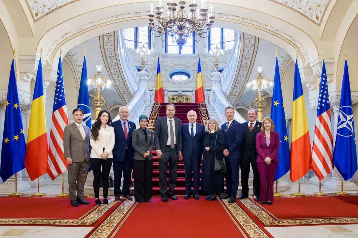 Today, I had an excellent meeting with a substantial delegation of the US Congress, led by <a href="/VernBuchanan/">Rep. Vern Buchanan</a>. We agreed to intensify our efforts to further develop and advance our strong RO–US Strategic Partnership, especially in defense cooperation, business ties, and investments.