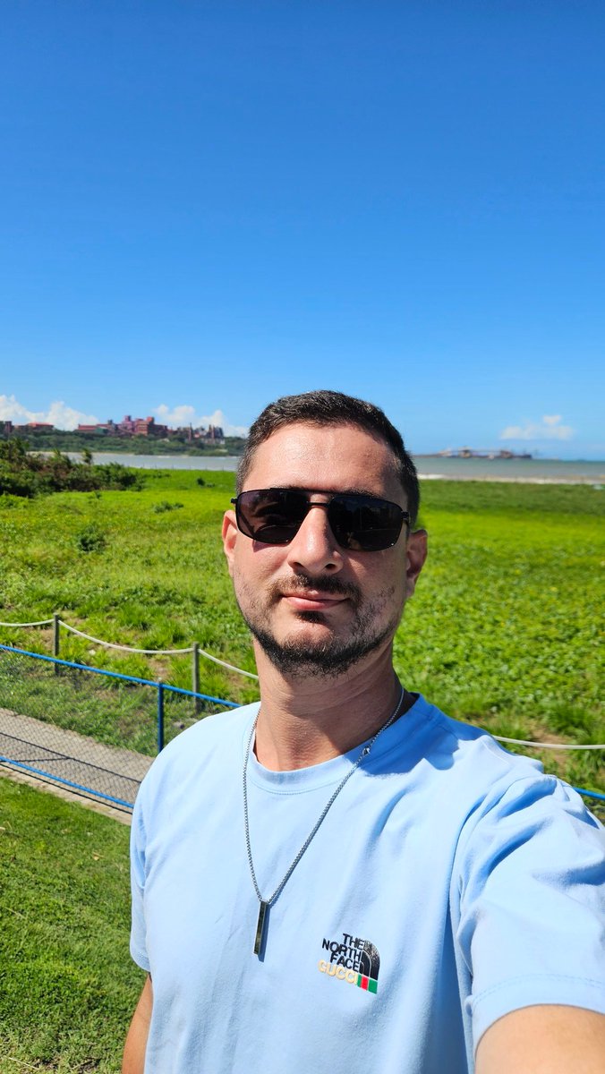 Nos últimos anos, quase sempre eu aparecia em Vitória para fazer gravações (Pokemongo), porém vir aqui a passeio, você conhece cada lugar maravilhoso... tô impressionado com as opções gastronômicas daqui... se engordei 3 a 5kg foi pouco 🤤