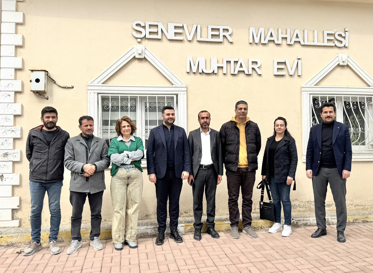 Dem Parti Milletvekilimiz Sn. @feritsenyasar ve beraberinde ki heyetimiz muhtarlığımızı ziyaret ettiler. Nazik ziyaretlerinden dolayı teşekkür ederim. @dempartiresmi