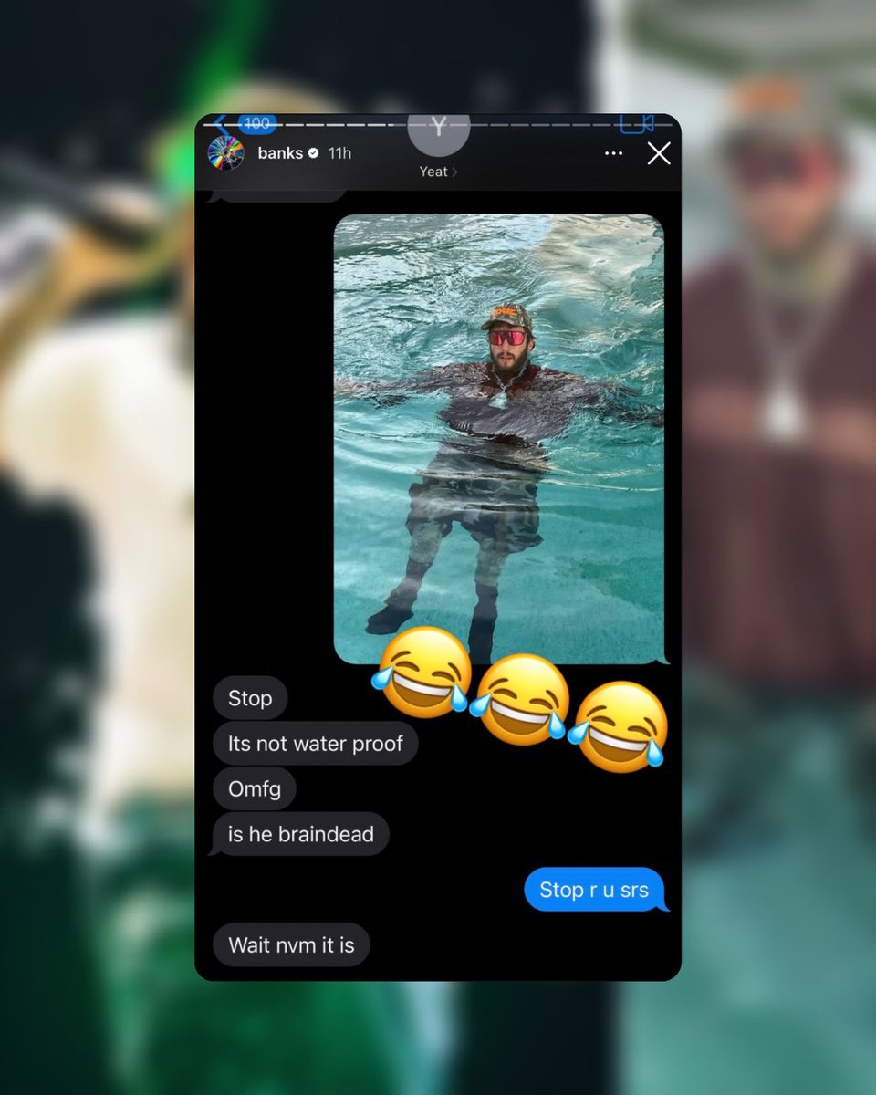 WORLDSTAR's tweet image. #Yeat accidentally left his chain at #FaZeBanks’ house 💿 💸