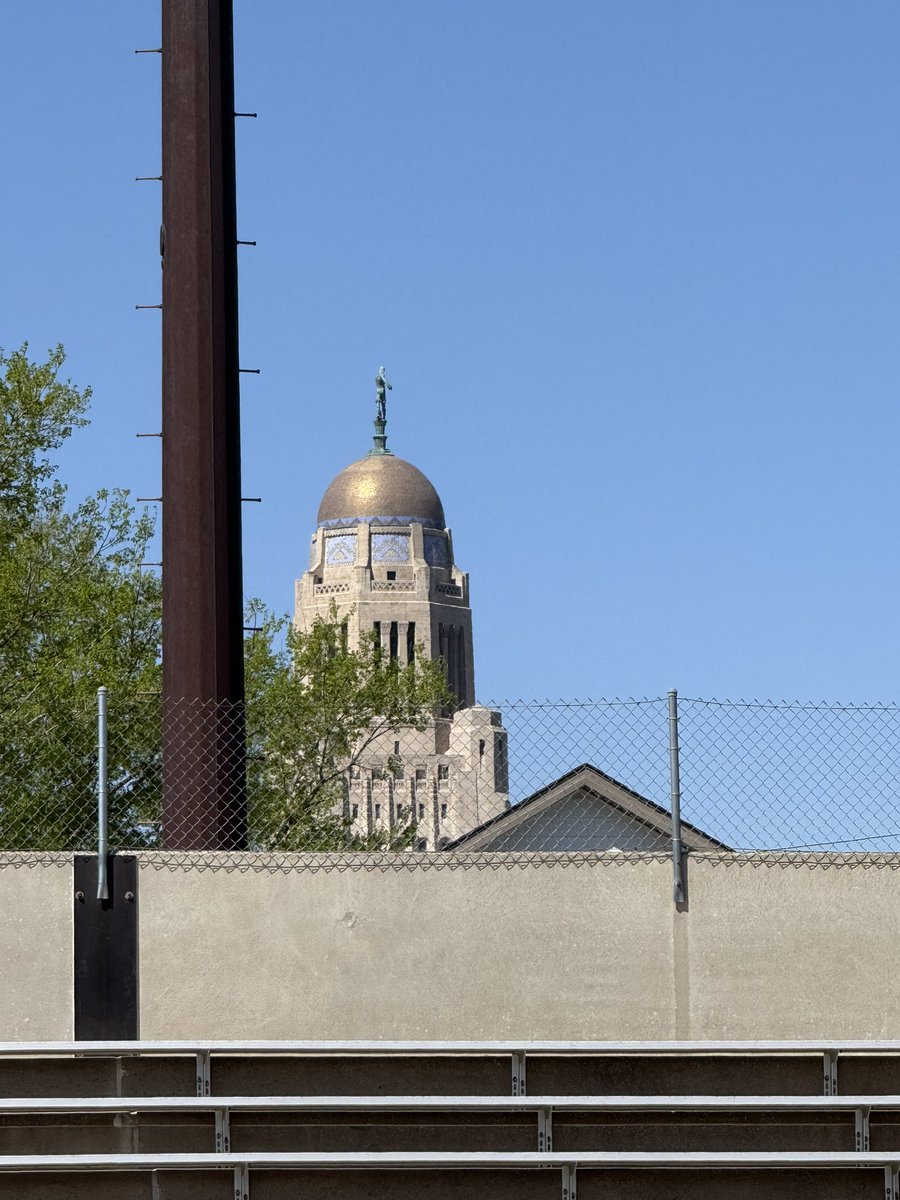 Going to have a big day @ LHS with a view! 

#GatorsGonnaThrow