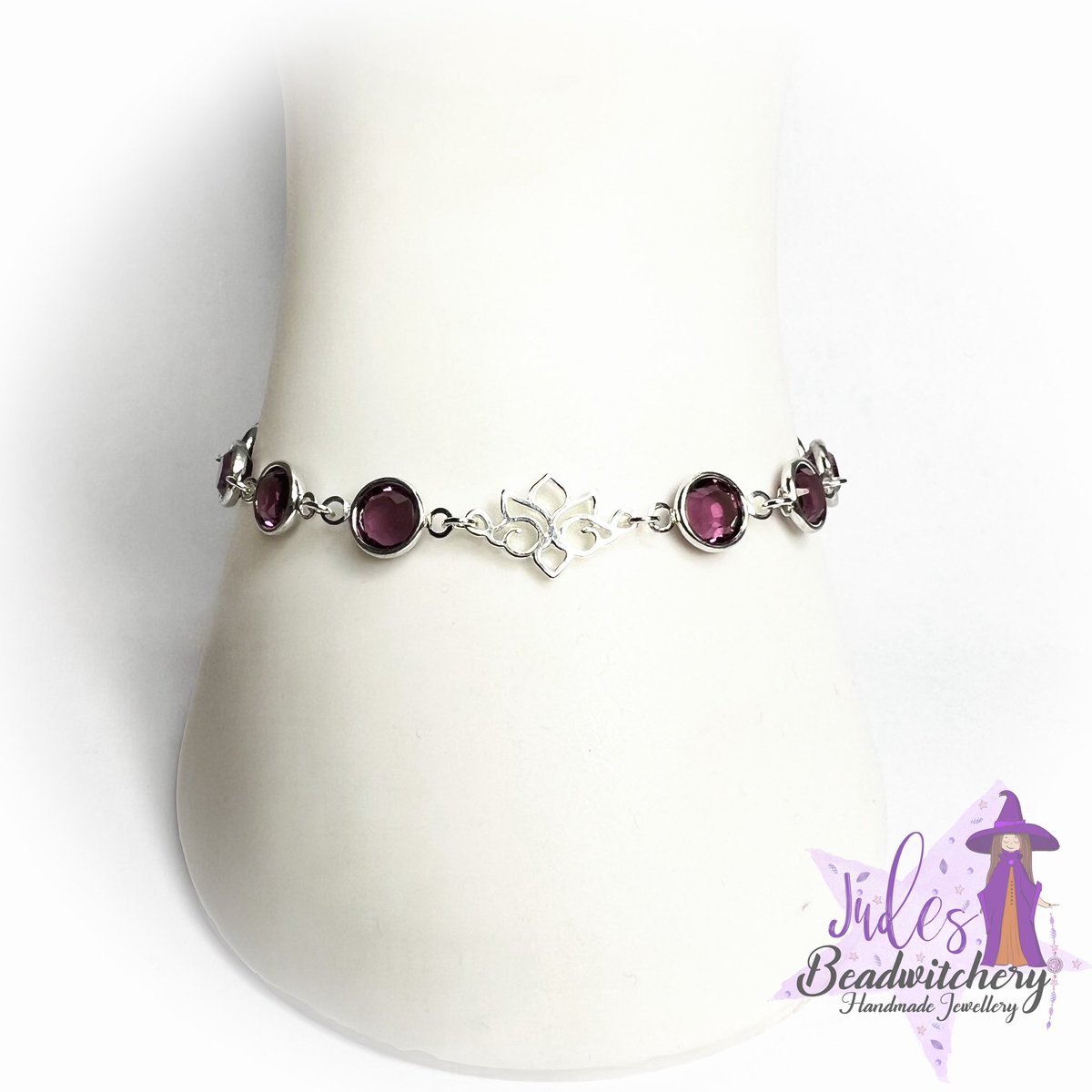 Jude’s Beadwitchery 💙 tweet media