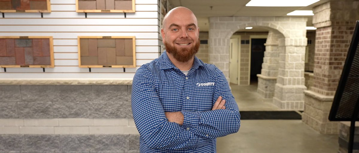 Nolyn White has achieved 10 years of dedicated service at County Materials. He credits the supportive work environment for making his transition into management smoother than he expected.

Read Nolyn’s story: hubs.li/Q03dbDNy0