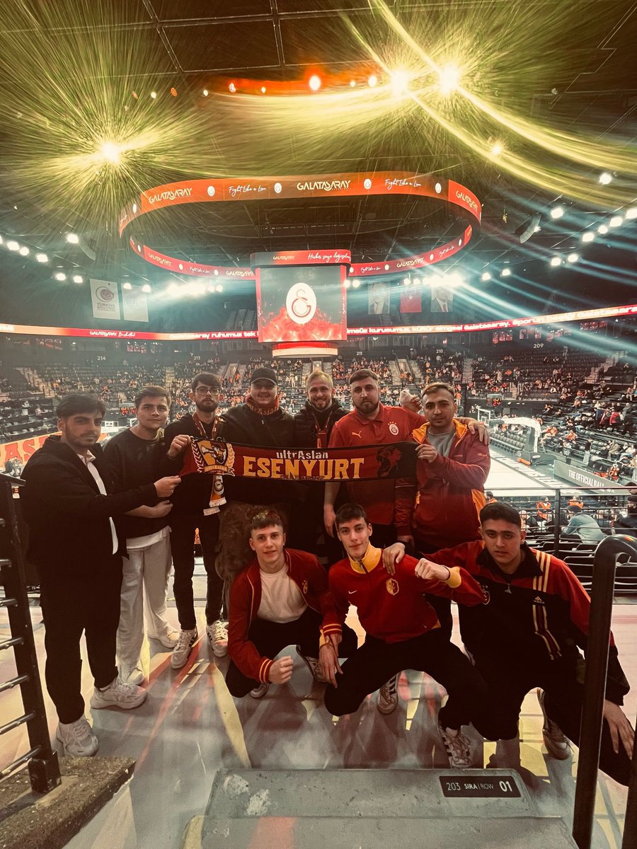 Abdi İpekçide takımımızı yalnız bırakmadık !
#ultrAslanEsenyurt