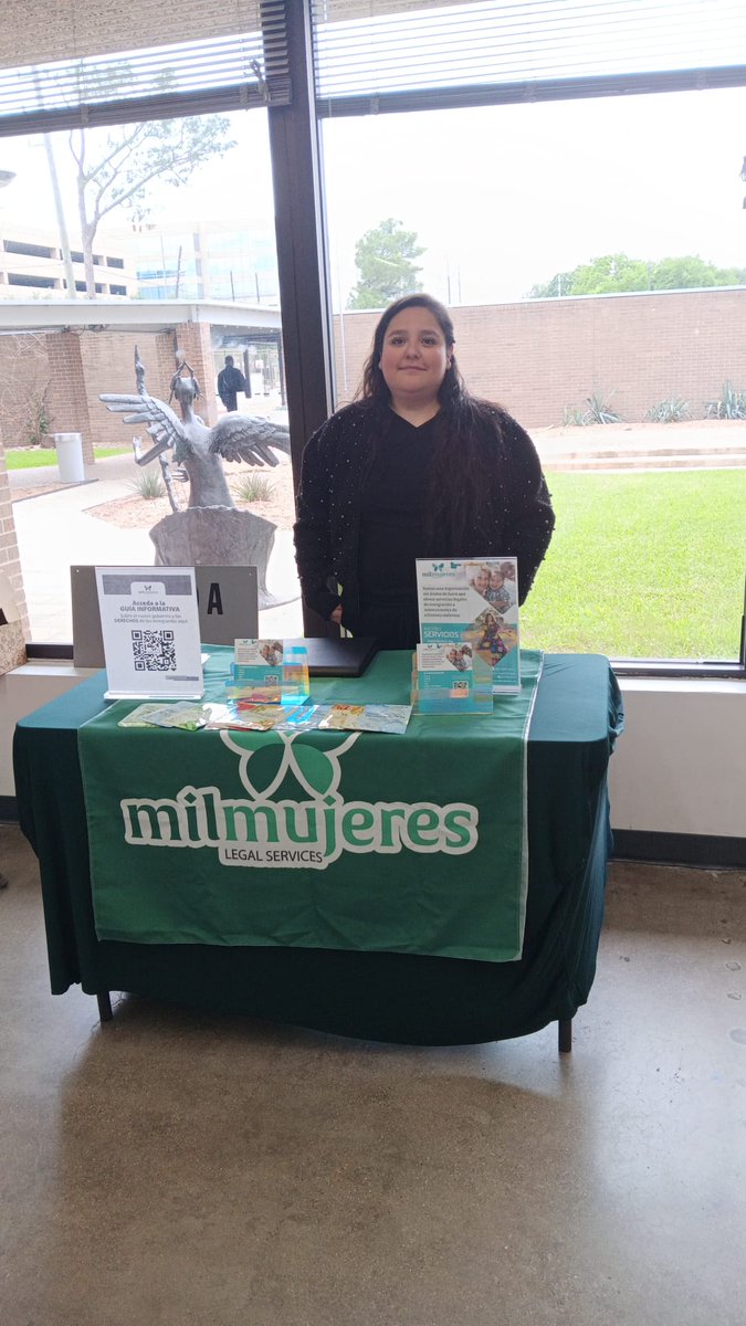 Hoy contamos con mesas informativas de las organizaciones <a href="/MilMujeres/">Mil Mujeres</a> y de <a href="/KCMCharity/">#KatyChristianMinistries/KCM</a>, donde ofrecerán orientación sobre los servicios de apoyo disponibles para personas que enfrentan situaciones de violencia. Si requieres de asistencia puedes llamar al #CIAM 520 623 7874.