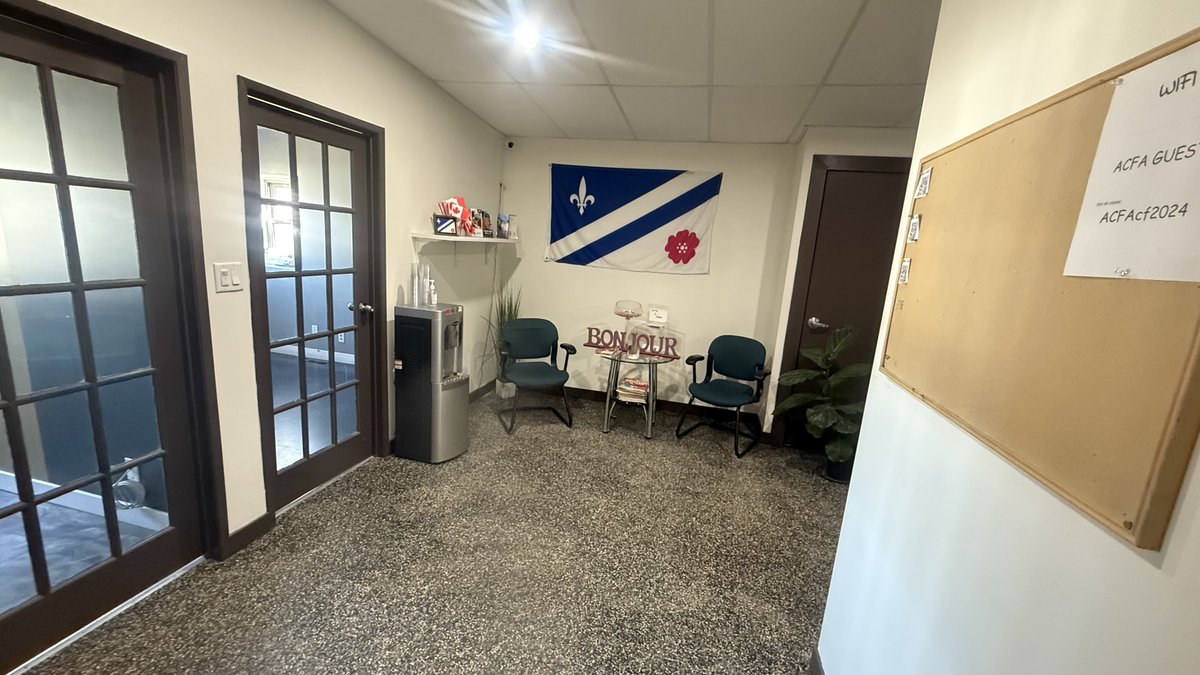 🏢 Bureau à louer chez l’ACFA Red Deer!
📍 Inclut salle multifonction + cuisinette conviviale
📸 Voyez les photos de l’espace!
📞 Info: 403-986-4350
📧 direction.reddeer@acfa.ab.ca
#LocationBureau #RedDeer #Francophonie