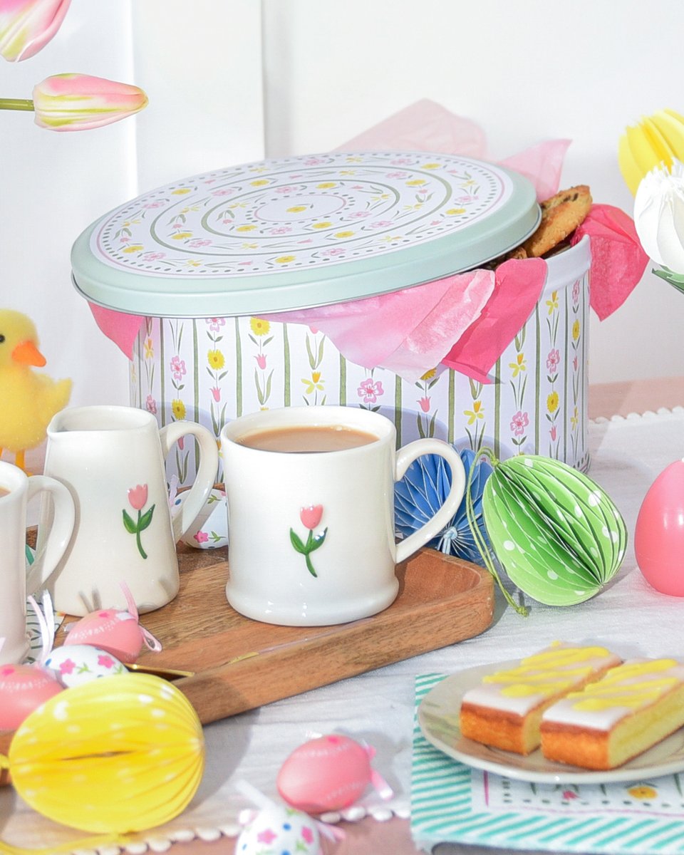 Gisela_Graham's tweet image. Do you still enjoy hot drinks in spring, or do you save them for the colder months? If you can’t resist a tasty brew or love hosting spring tea parties, this tulip duo is a must for your crockery collection 🌷 

#GiselaGraham #HomeDecor #SpringDecorating #AfternoonTea