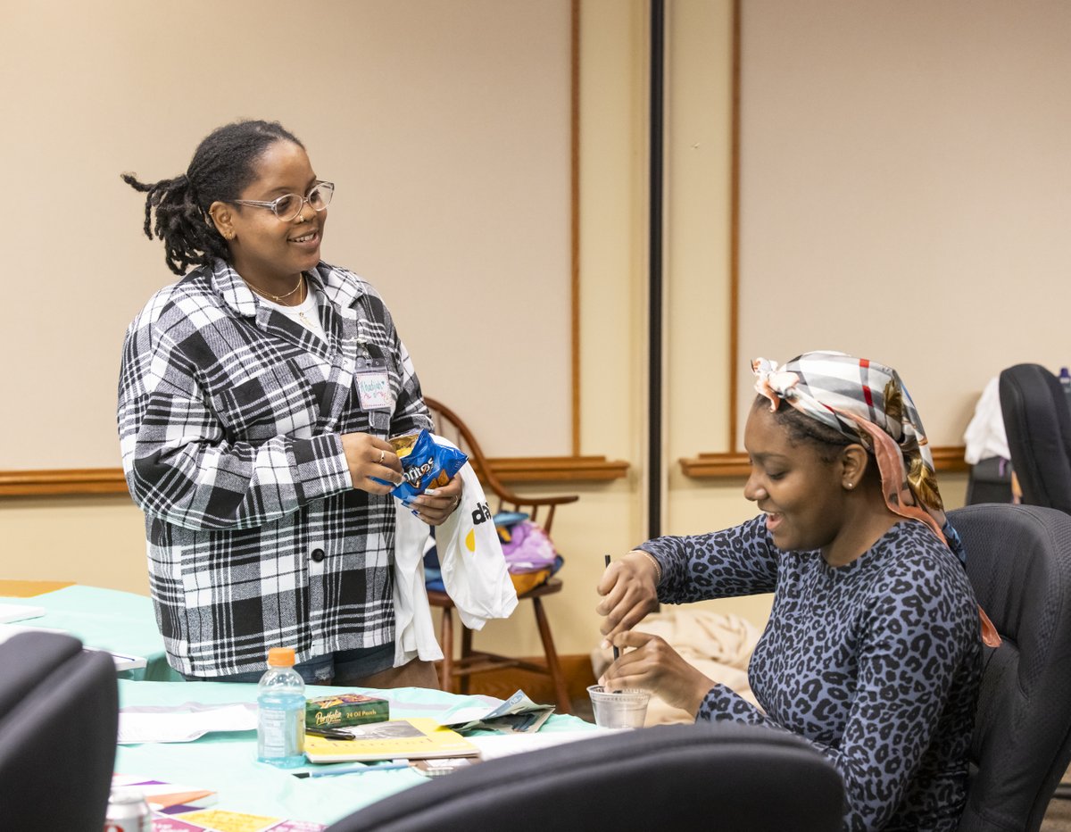 We create a safe, supportive community where young people facing a serious chronic illness can break free from isolation and build meaningful social connections. Check out our FREE summer programs and find out which one is best for you or someone you know:
nextstepnet.org/events/categor…
