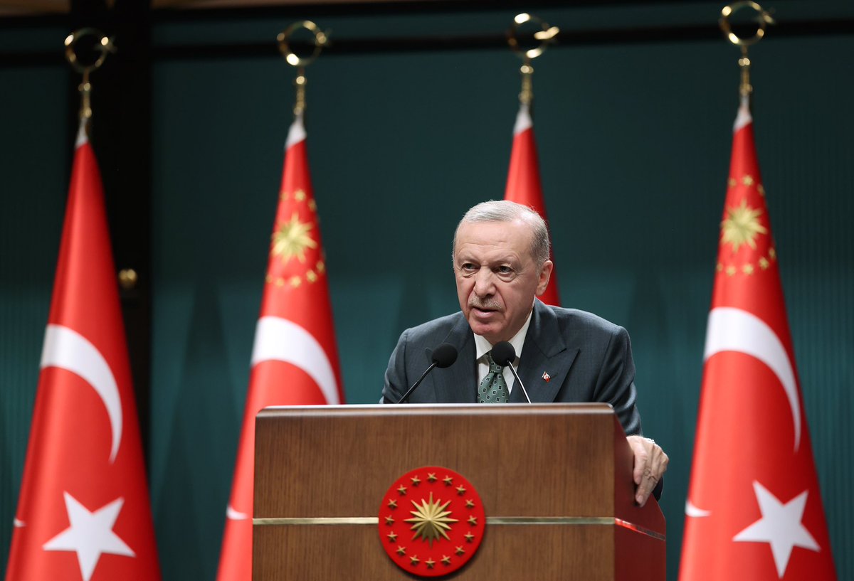 “Yeniden şekillenen küresel sistemde Türkiye hak ettiği yeri mutlaka alacaktır” tccb.gov.tr/haberler/410/1…