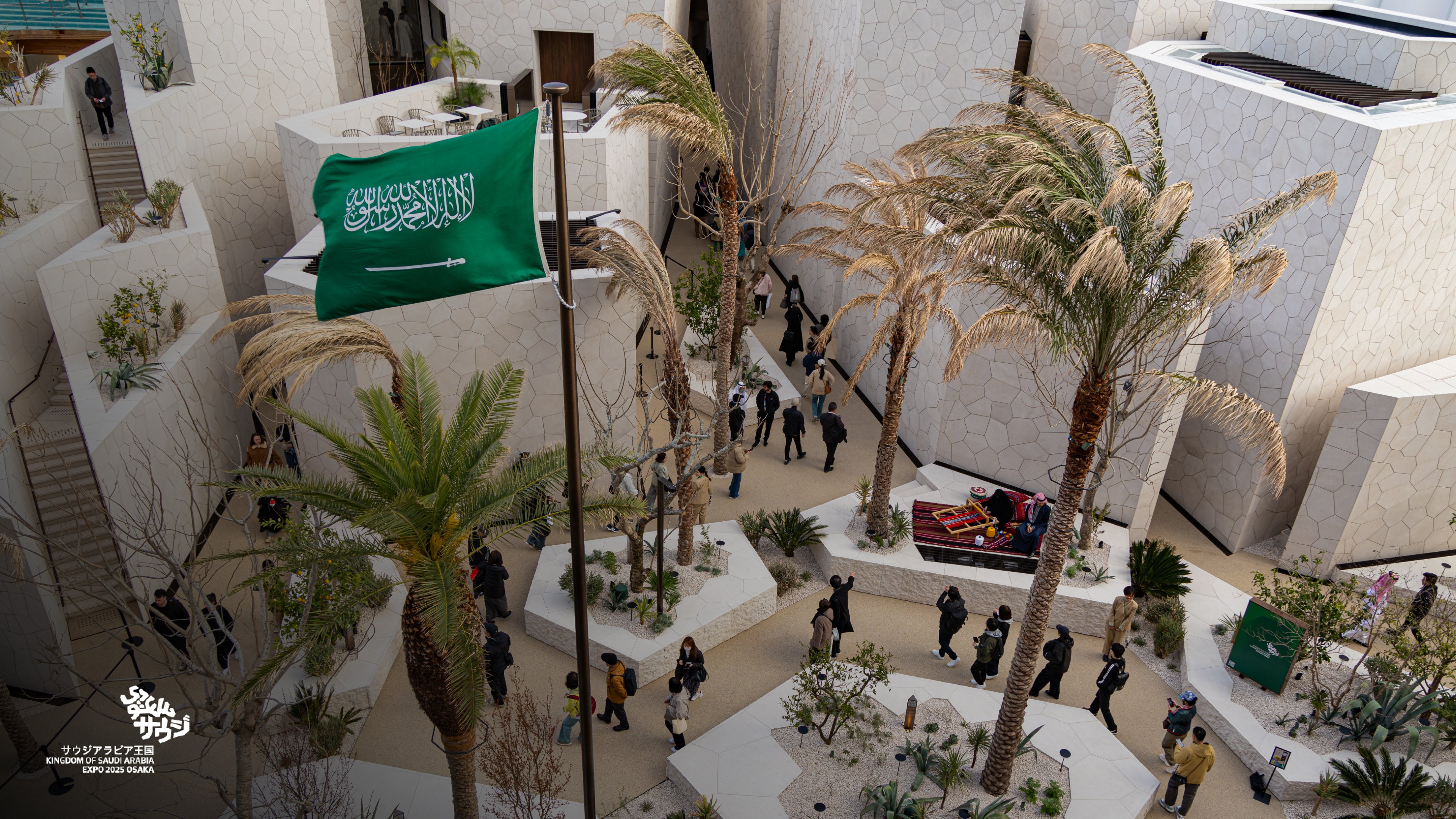 EXPO 2025 OSAKA サウジアラビア館100万人訪問者のバージョン。 EXPO 2025 OSAKA サウジアラビア館100万人訪問者のバージョン