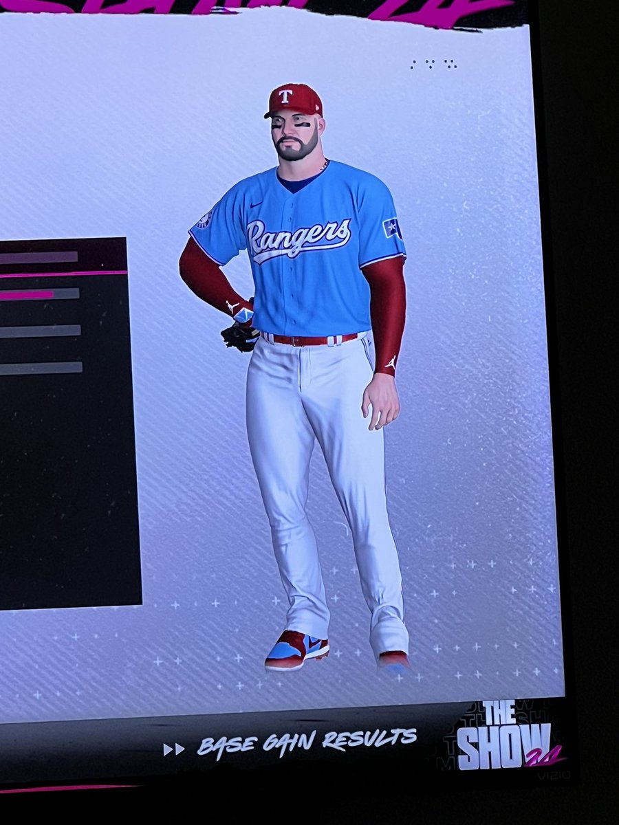 Hey <a href="/Rangers/">Texas Rangers</a> this would make a good looking uniform combo.