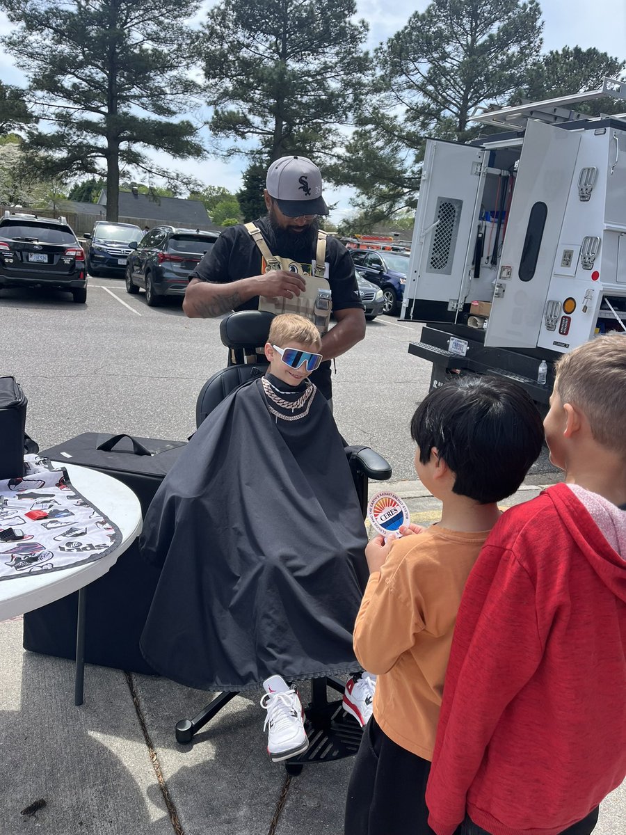 <a href="/VBFairfieldES/">Fairfield Elementary School @vbschools</a> <a href="/khingerty/">LoveTeachInspire (Kristi Hingerty, Ed.D)</a> such a variety of careers and experiences!