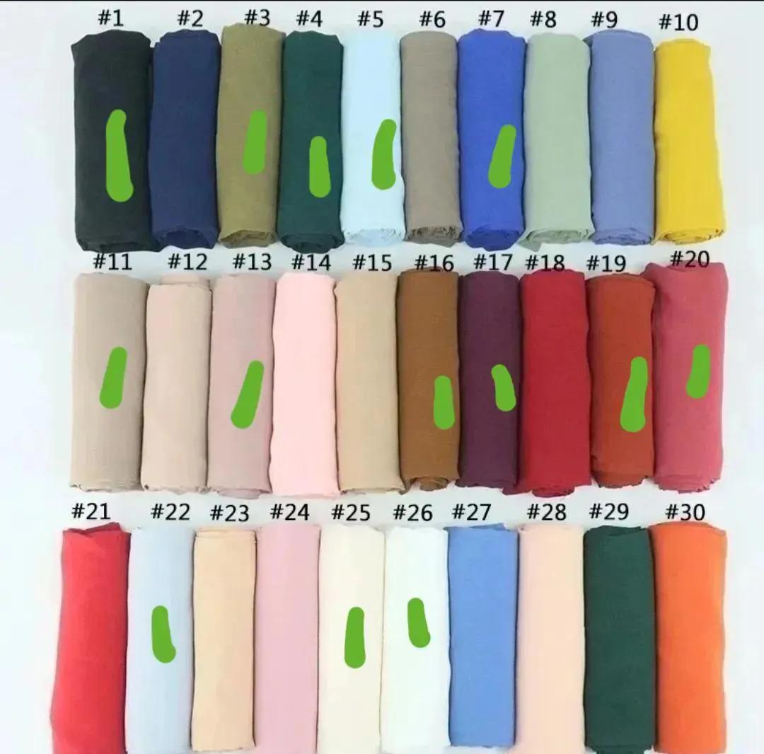 HassyCollectns's tweet image. The Premium Crinkle chiffon scarves is perfect for everyone who loves elegance,simplicity and gives you that boujee look
Amazing texture,flows effortlessly and drapes beautifully
Price:7,000 naira
Available in 17 colours
Location:Abuja
Send a dm to place order