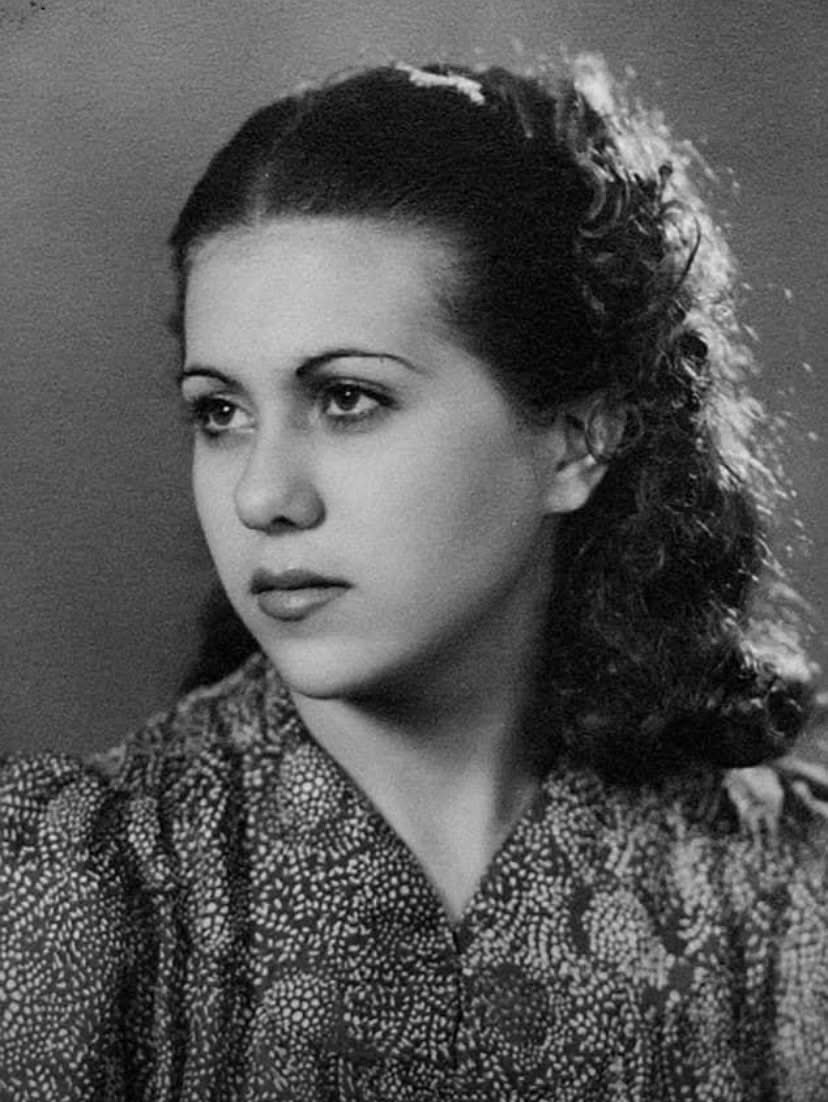 How did this woman change the face of Rock N Roll. If you’d like find out come and visit the Casbah Coffee Club. To book go to petebest.com #Casbahcoffeeclub #Whereittrulyallbegan #Liverpool