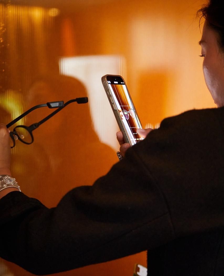 EvenRealities's tweet image. What caught our eye at MDW? Even G1.⁠
⁠
#EvenRealities #milandesignweek