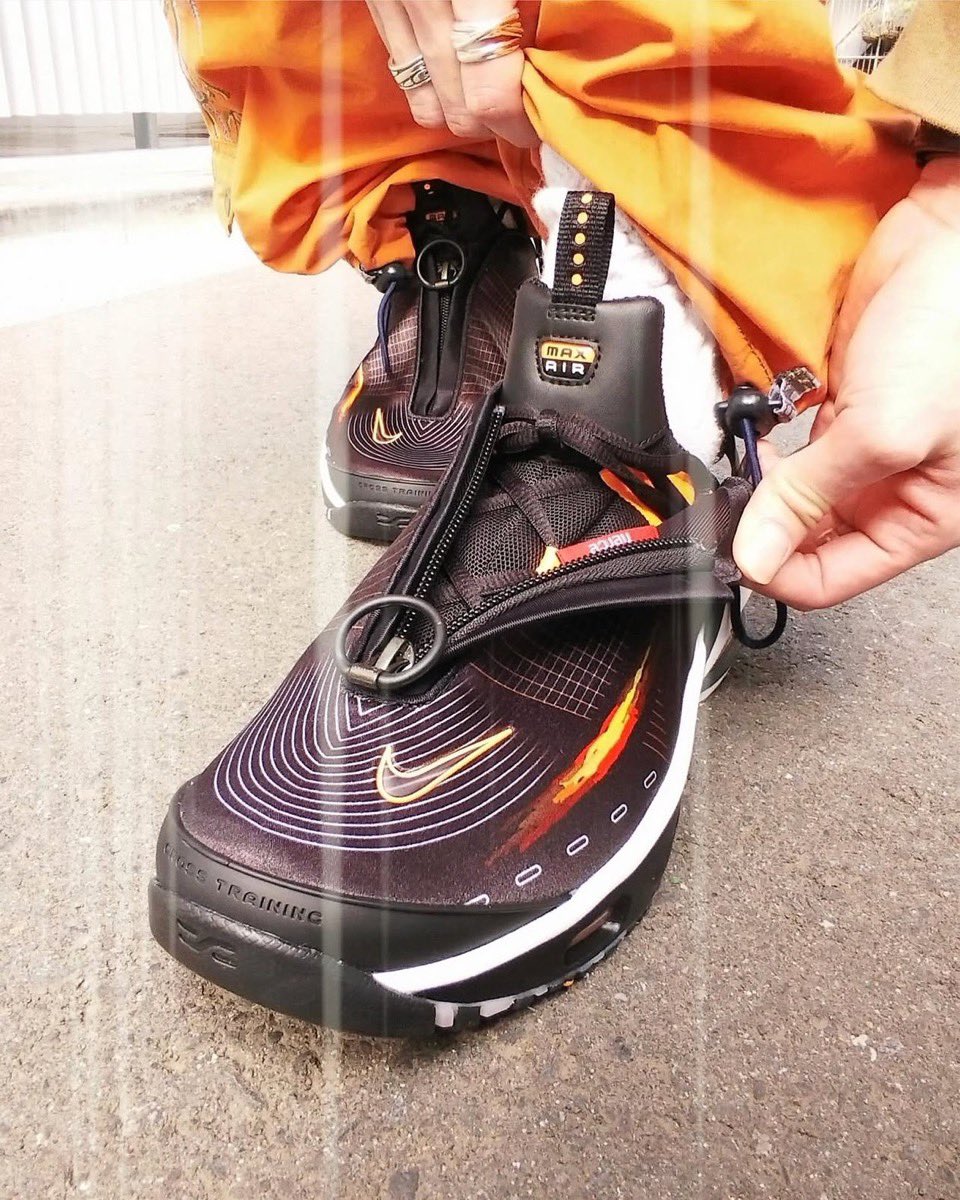 Nike Air Max Craze “Black and Bright Citrus”が復刻。［FZ2089-001