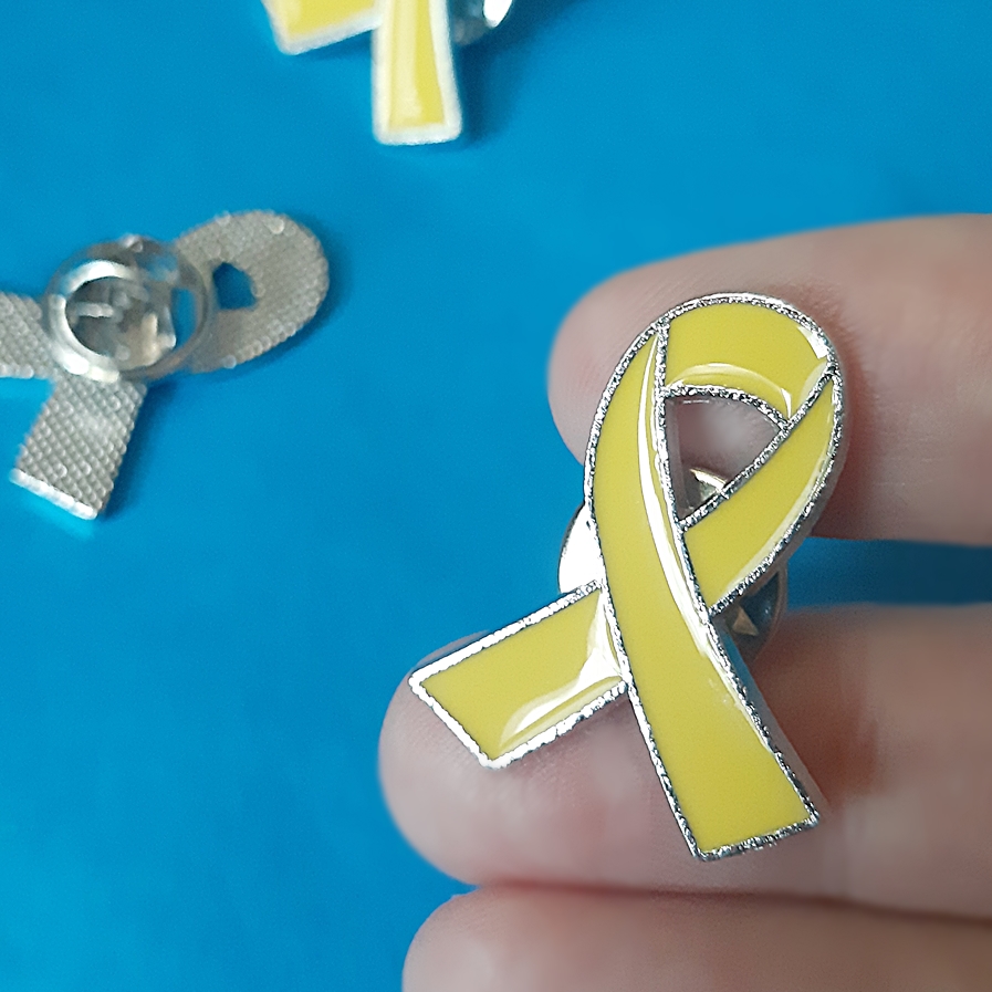 Woolnerd_Shop's tweet photo. Zeig Solidarität mit den Geiseln, die immer noch von der Hamas gefangen gehalten werden. Zeig Mitgefühl und Verbundenheit mit unseren jüdischen Mitbürgern und mit Israel.

Kostenloser Versand!
https://t.co/YlnLd2J1FC

#bringthemhomenow
#standwithisrael✡️🇮🇱
#yellowribbon https://t.co/TbA6D6AVup