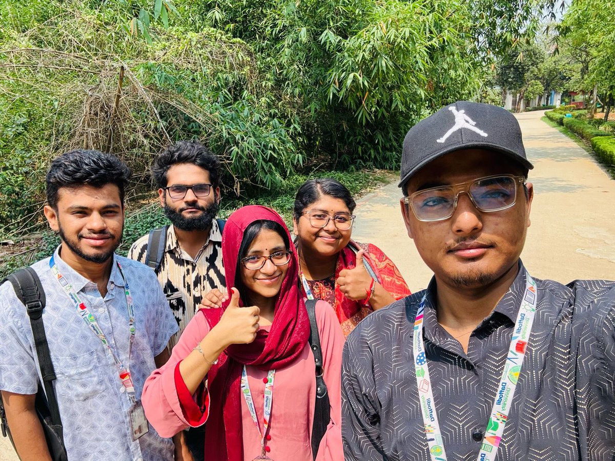 flashnewsz35587's tweet image. Jmc bootcamp in DIU
#jmconlinemojo  @MoJoJamil