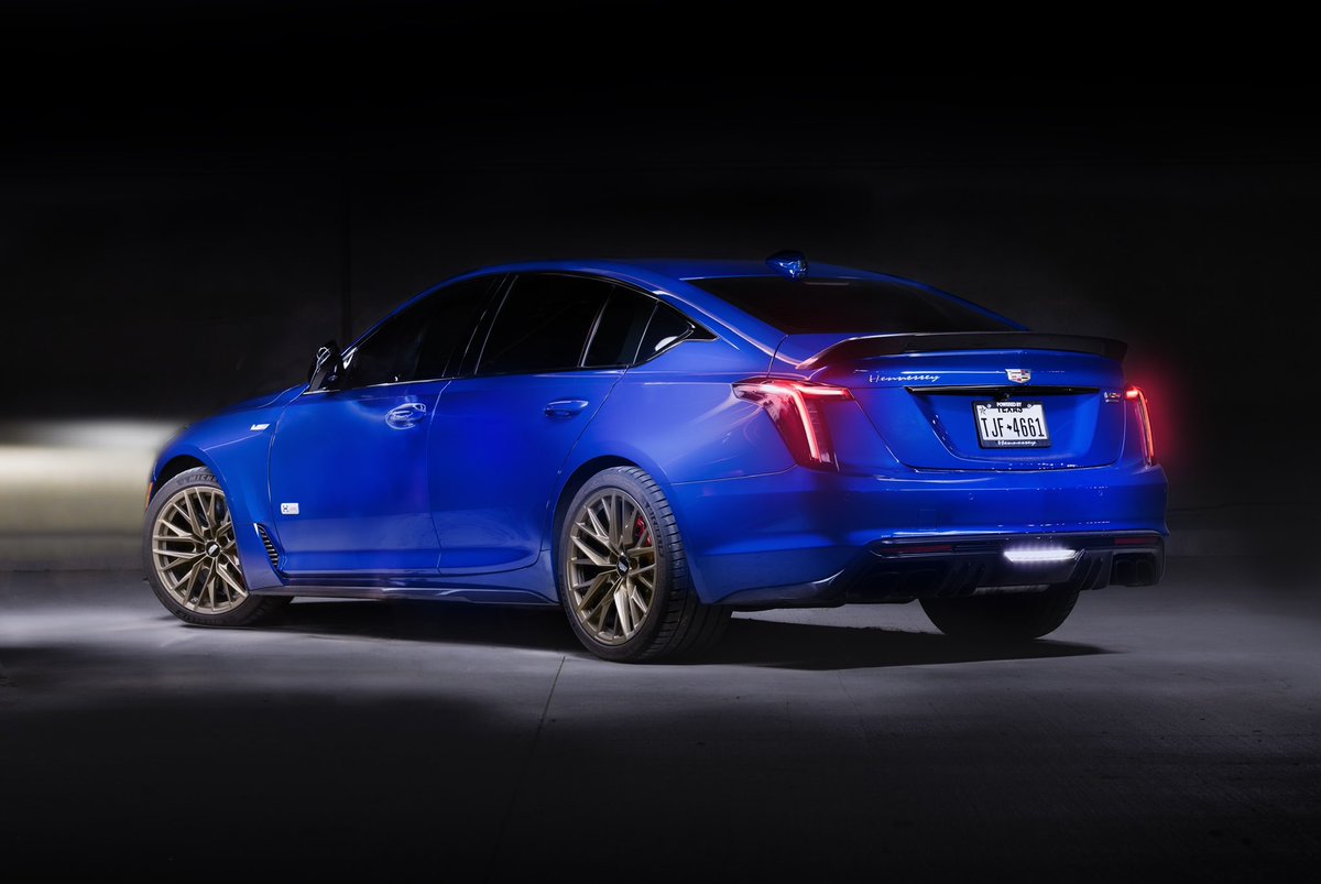 HennesseyPerf's tweet photo. The Cadillac V-Series 🏁 The best 1000 HP on the street today.
Visit the link in our profile for details on the H1000 upgrade 🚀
#HennesseyPerformance #Cadillac #CT5V #CT5vBlackwing #Blackwing #CT5 #CTS #VSERIES #CadillacVseries #Horsepower #Pennzoil #LongMayWeDrive #SavetheManuals #V8 #WaveBlue #Bronze @Cadillac