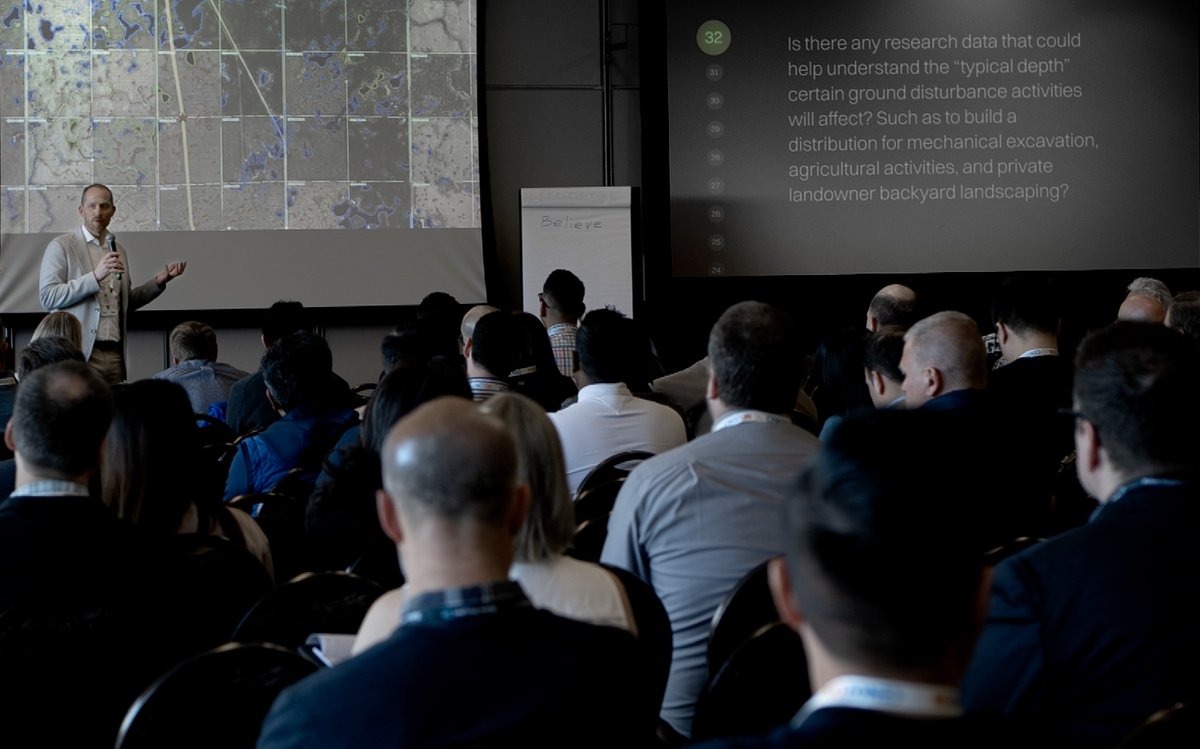 steven_yuen's tweet image. last week, @ajaysabs and I were in the mountains for an event with about a thousand people in the energy industry. we were working with an organization that’s been a customer of our platform @communities_do since 2013, and every 2 years they bring companies, government,…
