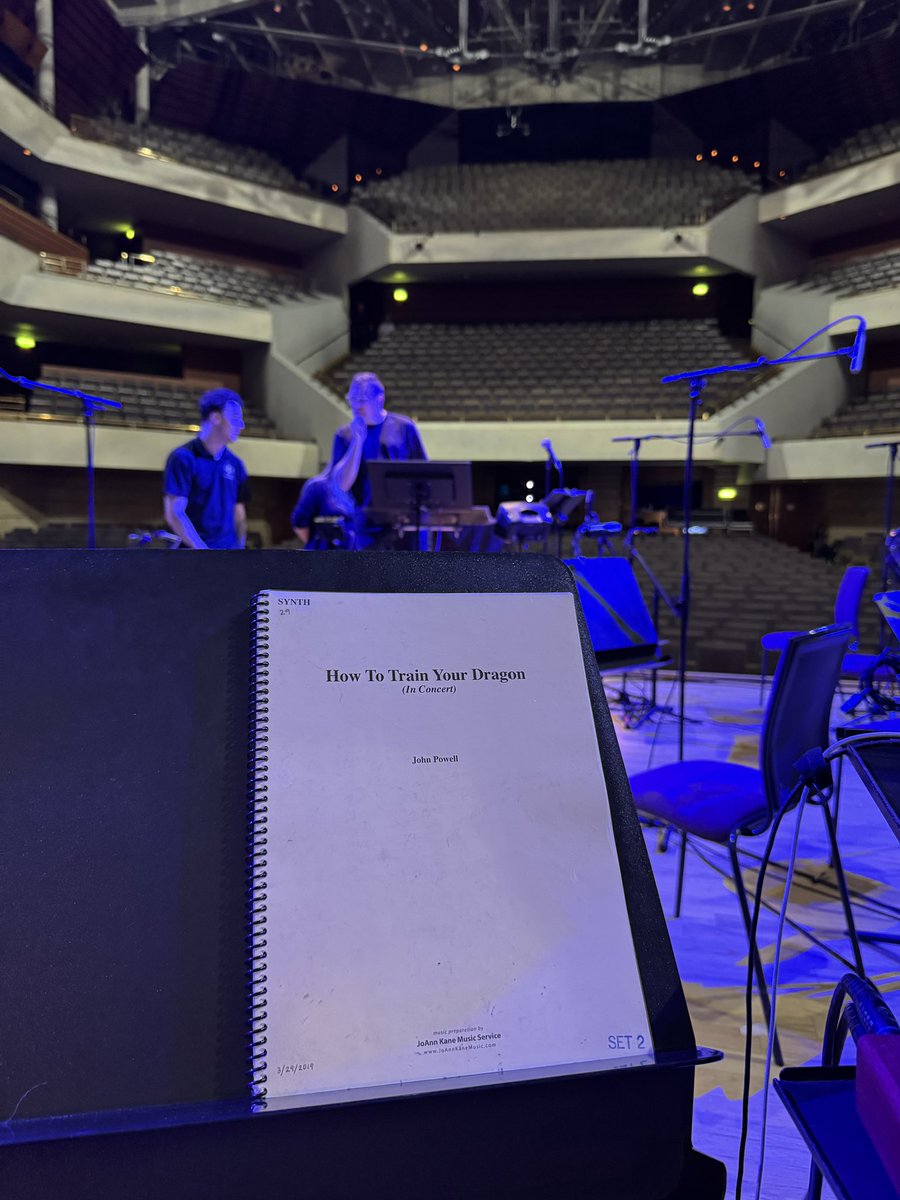 Nathan Jarvis (@nathanjarvismd) on Twitter photo Lovely gig today playing for this <a href="/BridgewaterHall/">The Bridgewater Hall</a> tonight Lovely gig today playing for this <a href="/BridgewaterHall/">The Bridgewater Hall</a> tonight