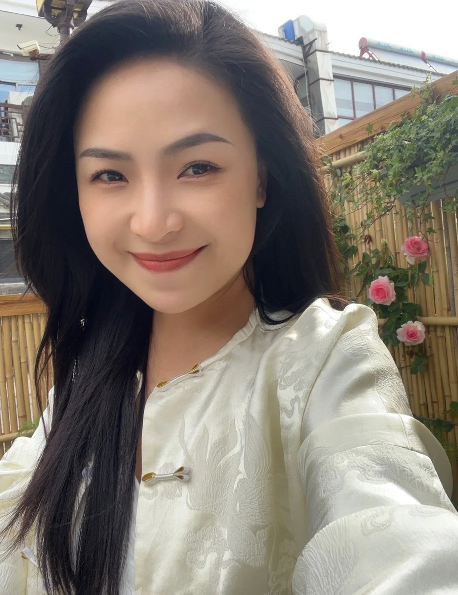 有没有成熟一点的约呀！

不喜欢小弟弟，30左右的就好...