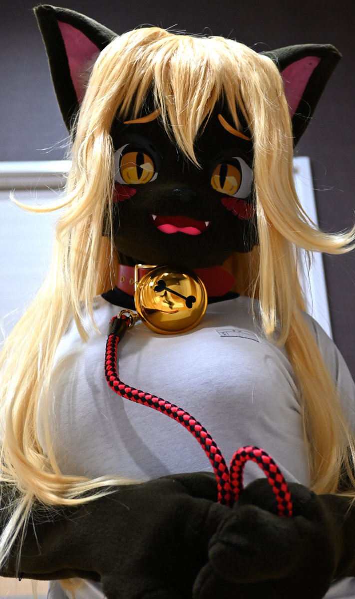 #FursuitEveryday