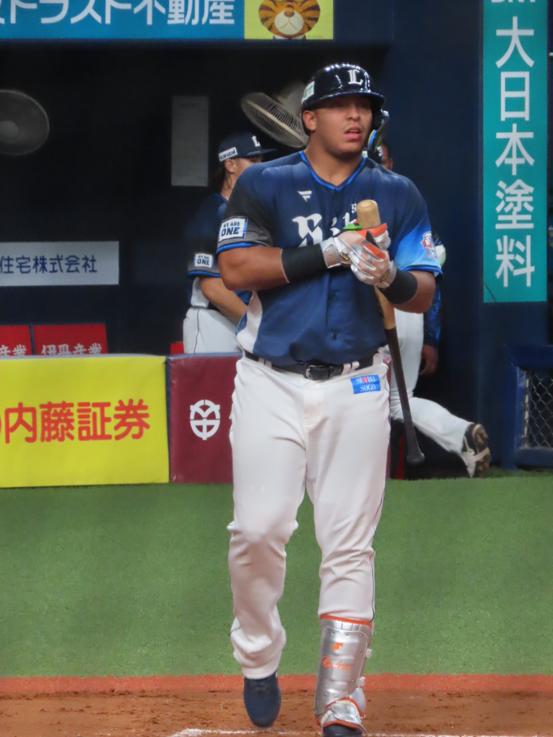 西武ライオンズ レアンドロ•セデーニョ選手#40ユニフォームL 西武ライオンズ レアンドロ•セデーニョ選手#40ユニフォームL
