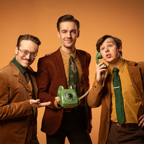 🇸🇪 Today's pod: body language expert Mark Bowden has nothing but love for #KAJ's #Sauna, #BaraBadaBastu, here's why:  

eurovisionsongcontext.fireside.fm 

#melfest <a href="/OGAESweden/">OGAE Sweden</a> #Eurovision #Eurovision2025 #Sweden