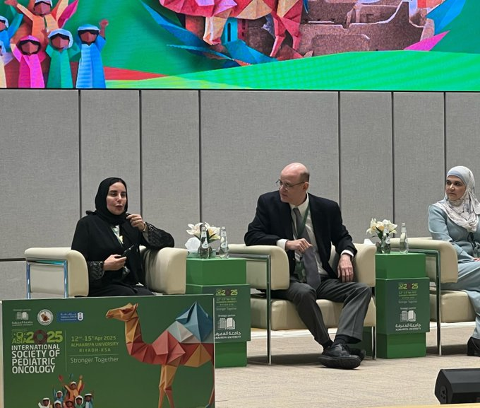 DrNahlaMobark's tweet photo. congratulations Dr Ali Abdulkareem Alnukhli and  pediatric oncology team  #KFMC best research award on cancer incidence in immunodeficient children   #SIOPASIA2025 conference  #riyadh  #مدينة_الملك_فهد_الطبية @Cluster2_Riyadh 
@SIOP_GHN @SAPHOS_media @EventTroop @oncodaily https://t.co/3nCZ8Owr7d