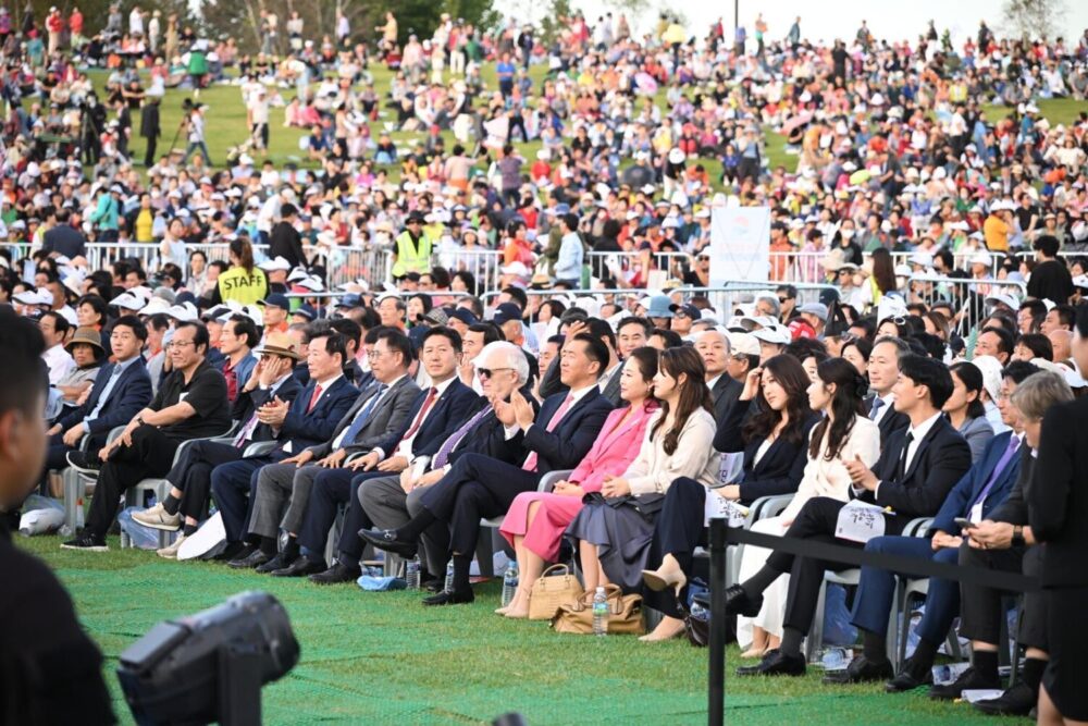 The Korea Times reports on how North Korean defector groups are beginning to play a pivotal role in unification efforts alongside civic and government groups.

Read more: ow.ly/ZLXB50VAv6Q