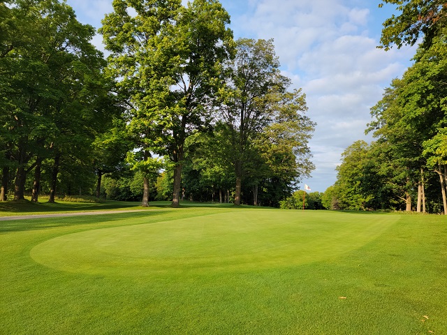 Tee it up on The Classic at Otsego Resort ⛳️ A timeless William H. Diddel design and a founding course of the Gaylord Golf Mecca. With scenic views from hole 9 and smooth, fun-to-play greens, it’s a round you won’t forget.

Check out The Classic here: bit.ly/3wHBHjr