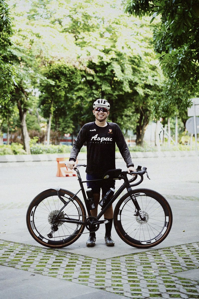 Fotonya bagus jadi diupload dimana-manaaa. 
🙏🏻 <a href="/Rajivlazuardi/">Rajiv Lazuardi</a>