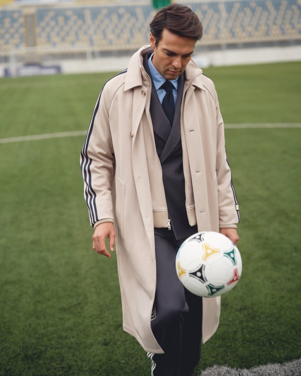 ModernNotoriety's tweet photo. Kaká for Kith &amp; adidas Football (2025) ⚽️ https://t.co/Wfwmb24Gwi