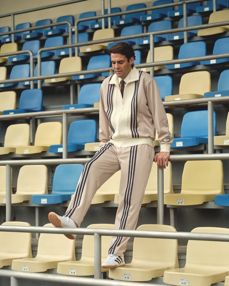 ModernNotoriety's tweet photo. Kaká for Kith &amp; adidas Football (2025) ⚽️ https://t.co/Wfwmb24Gwi
