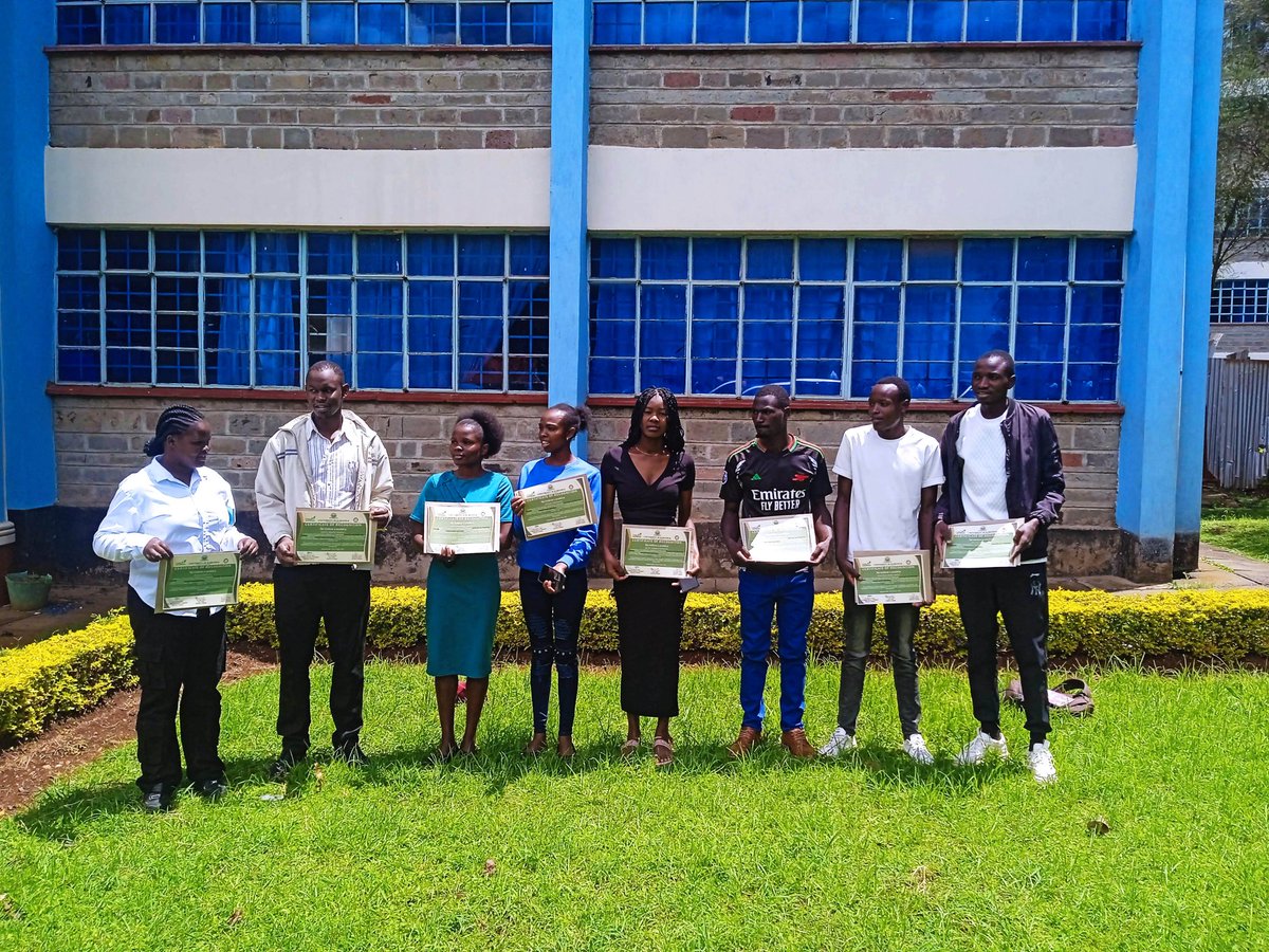 🌱🎉 It’s official! The Certificate Presentation Ceremony at University of Kabianga’s Centre of Excellence was a success! 🌍✨  

Proud graduates, inspiring leaders, and a shared vision for a greener tomorrow! 🌱👩🌾👨🌾  
#ClimateSmartAgriculture #SustainableFutures 
#harqeel