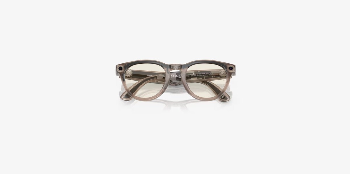 a few thoughts on mainstreaming crypto and killer products

one of my fav consumer products over the last year are the ray-ban x <a href="/Meta/">Meta</a> AI glasses

have really enjoyed using them

the product brings together hands-free camera/video, natural language AI (voice/audio),