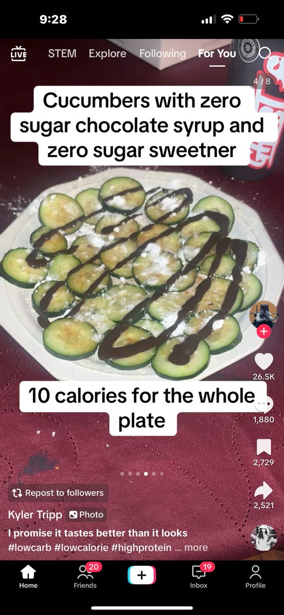 urf4vIeo's tweet image. part 294847591 of men being able to get away with posting about their clearly disordered habits