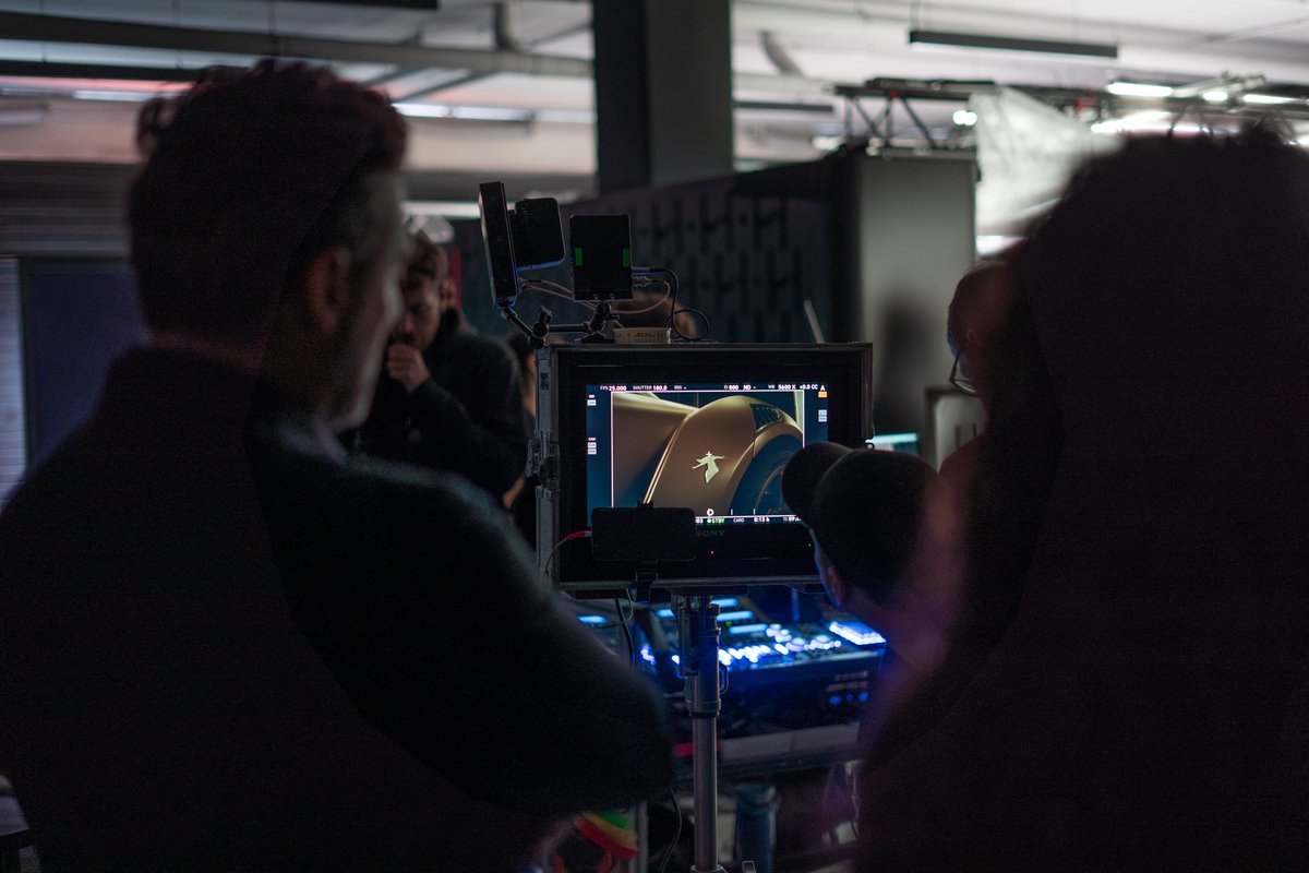 Yesterday, we filmed a very special project at @circuitcat_eng. The Hispano Suiza Carmen Sagrera is at the heart of it, with the Gentleman Driver in the driver's seat.

We can't share any details yet, but here's a little exclusive behind the scenes content from the shoot 🎥