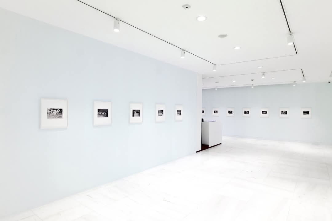 MarubiMuseum's tweet photo. 📸 Pamje nga instalimi i ekspozitës 𝓥𝓮𝓷𝓾𝓼! ✨ kuruar nga Lek M. Gjeloshi. 

Ekspozita u realizua me mbështetjen e @MekiGovAL https://t.co/81YziibrnN