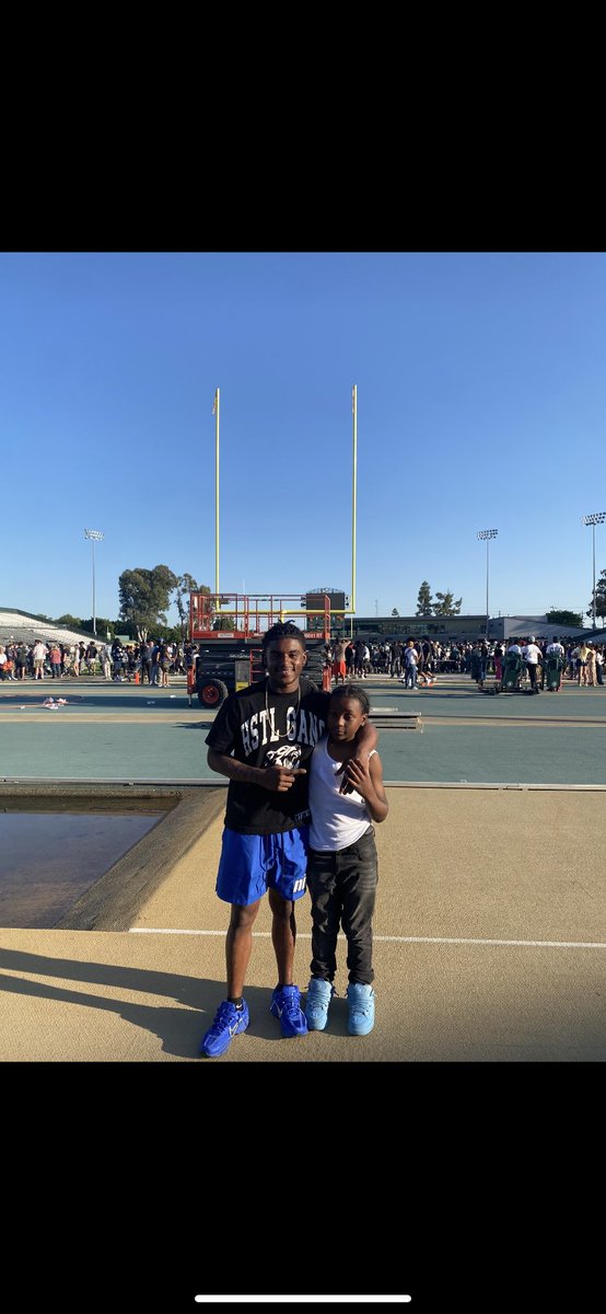 Danny johnson (@d1dannny) on Twitter photo Sac State Spring game was Live!!! The environment was Crazy!!!👏
Thanks for the hospitality <a href="/DWalls2ND/">Darrin Walls</a> Sac State Spring game was Live!!! The environment was Crazy!!!👏
Thanks for the hospitality <a href="/DWalls2ND/">Darrin Walls</a>