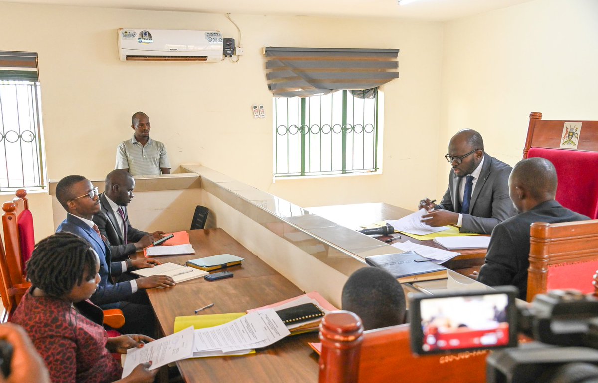 Anti Corruption Unit - State House Uganda (@antigraft_sh) on Twitter photo This afternoon, <a href="/AntiGraft_SH/">Anti Corruption Unit - State House Uganda</a> in collaboration with <a href="/CID1_UG/">Criminal Investigations Directorate-UPF</a> and <a href="/ODPPUGANDA/">ODPPUGANDA</a> have arraigned, Kiwanuka Jackson before the Makindye Chief Magistrate's Court on charges of conspiracy to defraud. He has been remanded until April, 25 2025.
In March 2023, Kiwanuka conspired with This afternoon, <a href="/AntiGraft_SH/">Anti Corruption Unit - State House Uganda</a> in collaboration with <a href="/CID1_UG/">Criminal Investigations Directorate-UPF</a> and <a href="/ODPPUGANDA/">ODPPUGANDA</a> have arraigned, Kiwanuka Jackson before the Makindye Chief Magistrate's Court on charges of conspiracy to defraud. He has been remanded until April, 25 2025.
In March 2023, Kiwanuka conspired with